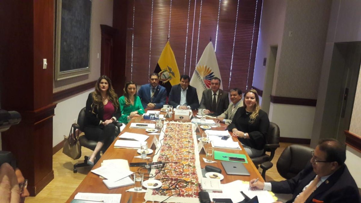 El Consejo de Administración Legislativa deberá recoger los proyectos de ley y elaborar una propuesta de agenda para la Asamblea