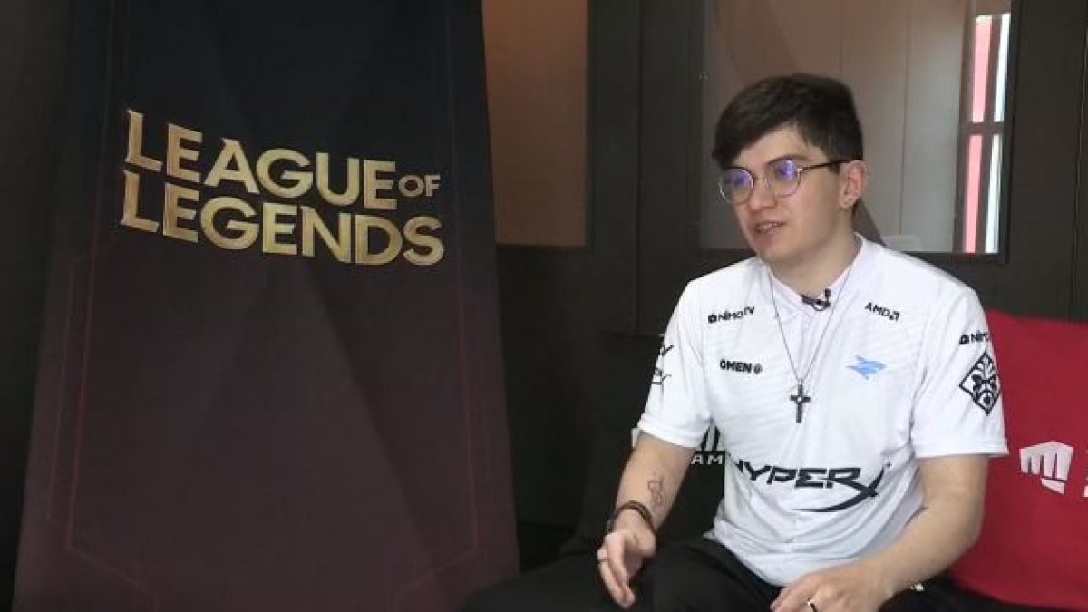 Seiya (Ali Bracamontes) es uno de los gamers más exitosos de Latinoamérica.