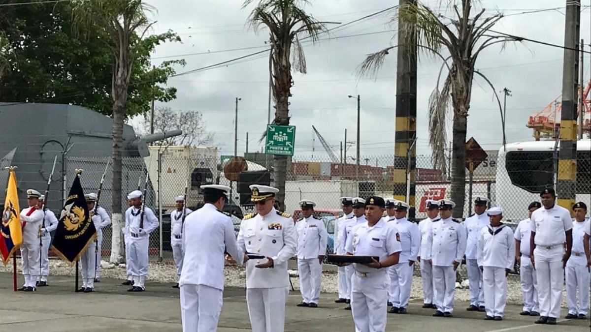 El relevo de la Capitanía del Puerto de Guayaquil.