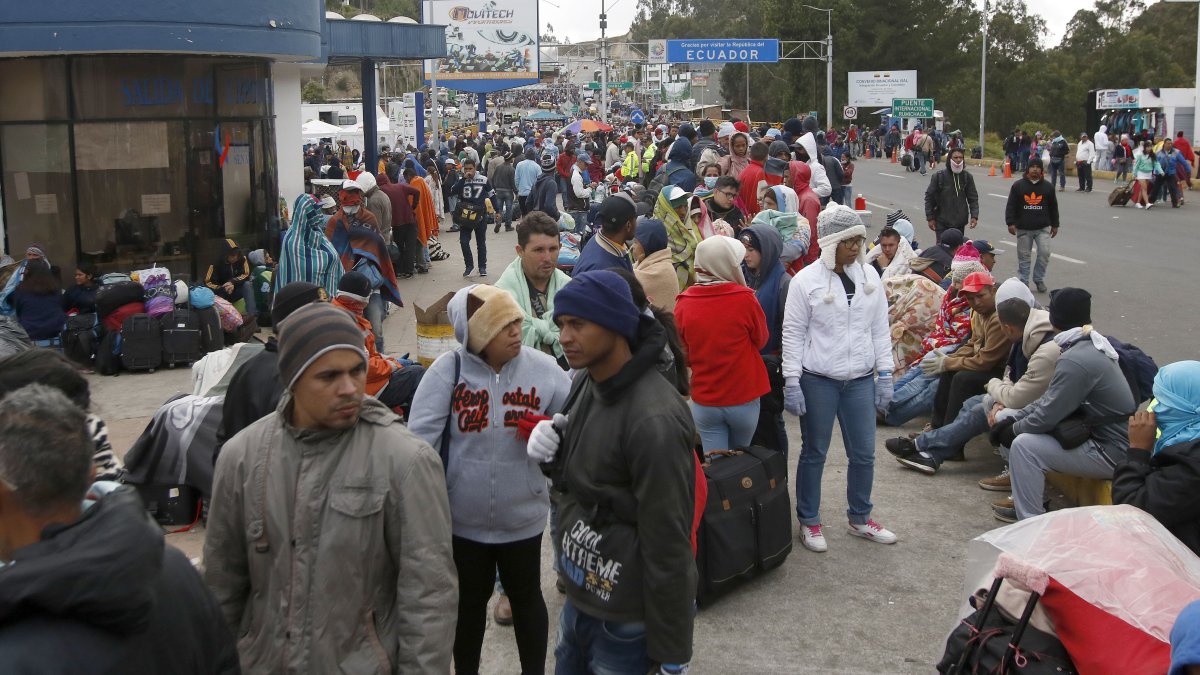 La implementación del requisito de la visa para ingresar al Ecuador puso freno a la llegada de venezolanos, según las autoridades.