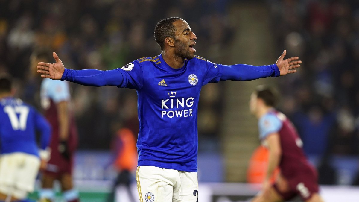 Ricardo Pereira celebra uno de los goles conseguidos por el Leicester en la Premier.