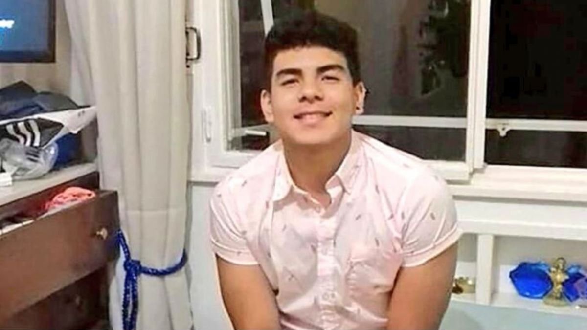 El joven asesinado tenía 19 años y estaba de vacaciones en la ciudad de Villa Gessel, Argentina.