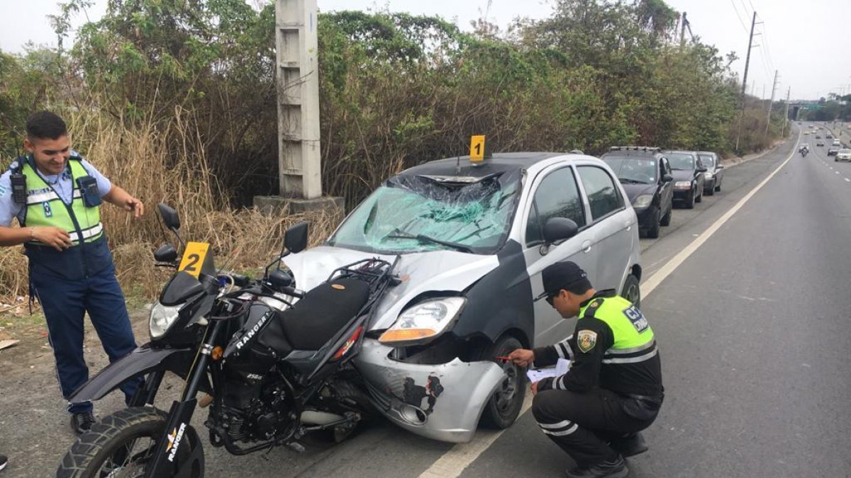 Hecho. En la imagen se registra uno de los tantos accidentes ocurridos en la Perimetral.