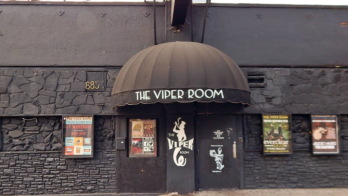 The Viper Room todavía se mantiene como un lugar de diversión top en Los Ángeles.