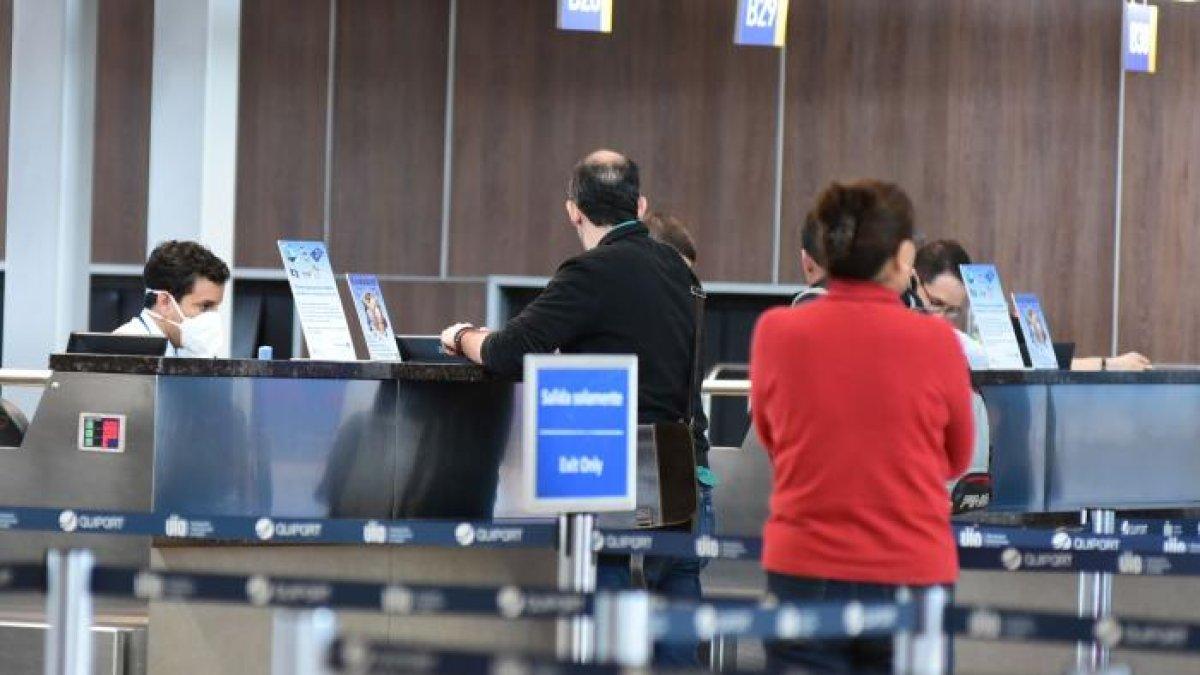 En el aeropuerto Mariscal Sucre, de Quito, las actividades se desarrollan con normalidad.