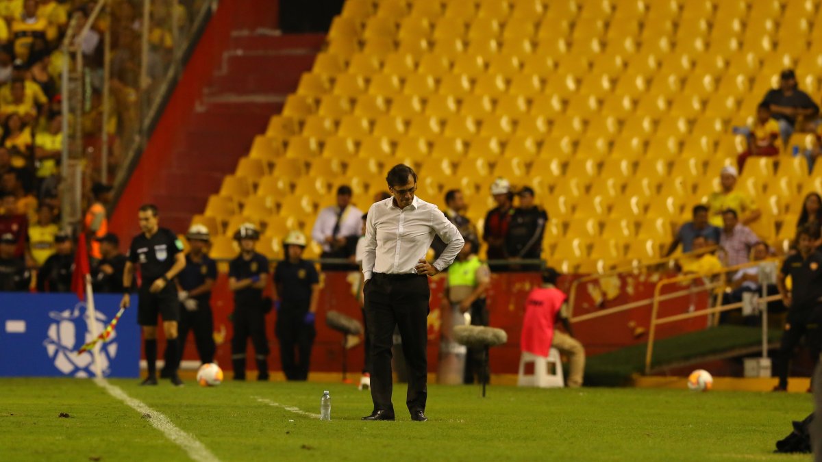 En el partido Barcelona vs. Progreso hubo muchos asientos vacíos en el estadio Monumental.