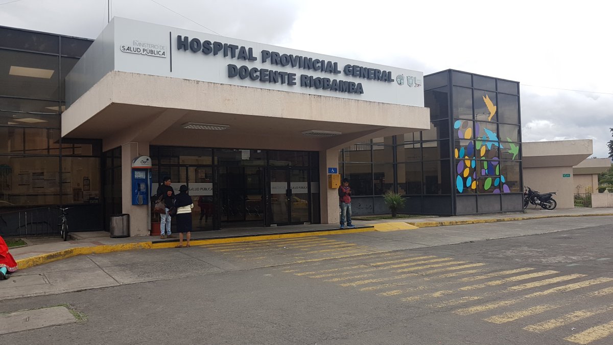 Un joven que arribó de China llegó a Hospital Docente de Riobamba con cefalea.
