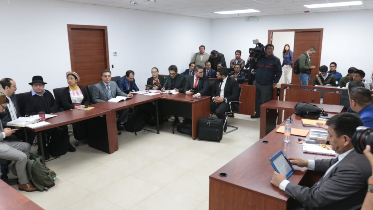 Los defensores de los procesados solicitaron que se difiera la diligencia que debía instalarse este lunes