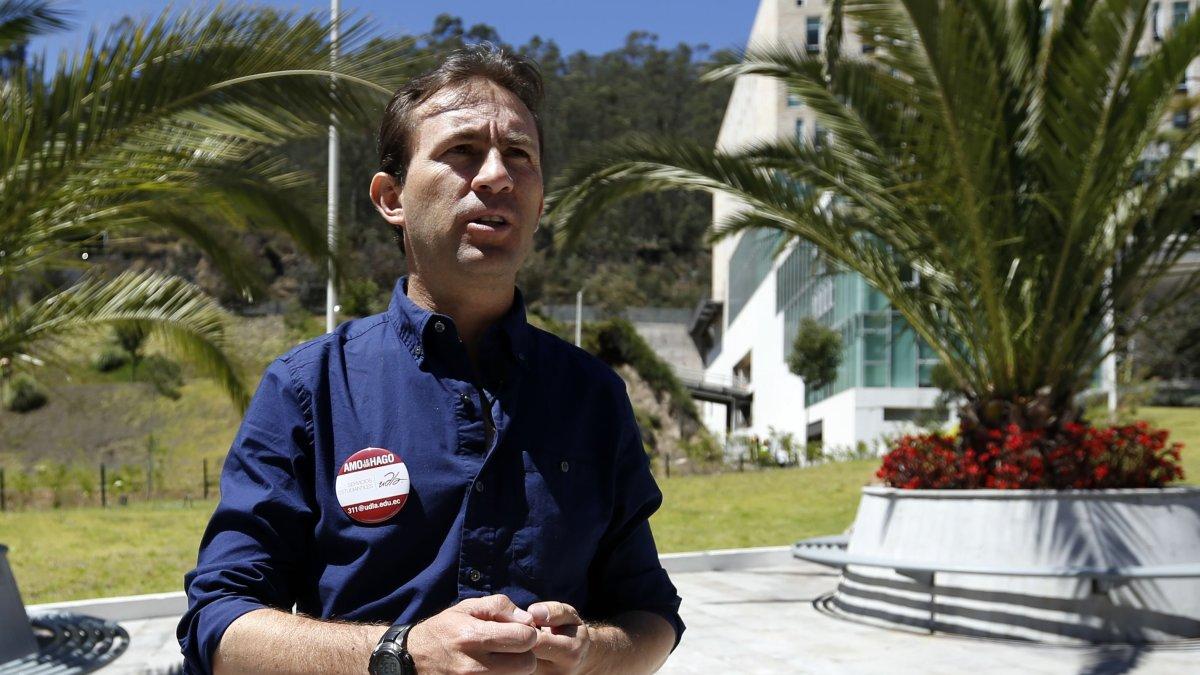 Entrevista a juan francisco Aguinaga. Quito 5 de agosto del 2016

Agencia (ag-expreso ag-extra)