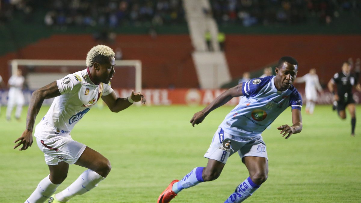 Macará perdió por la mínima diferencia frente al Tolima en Ambato.