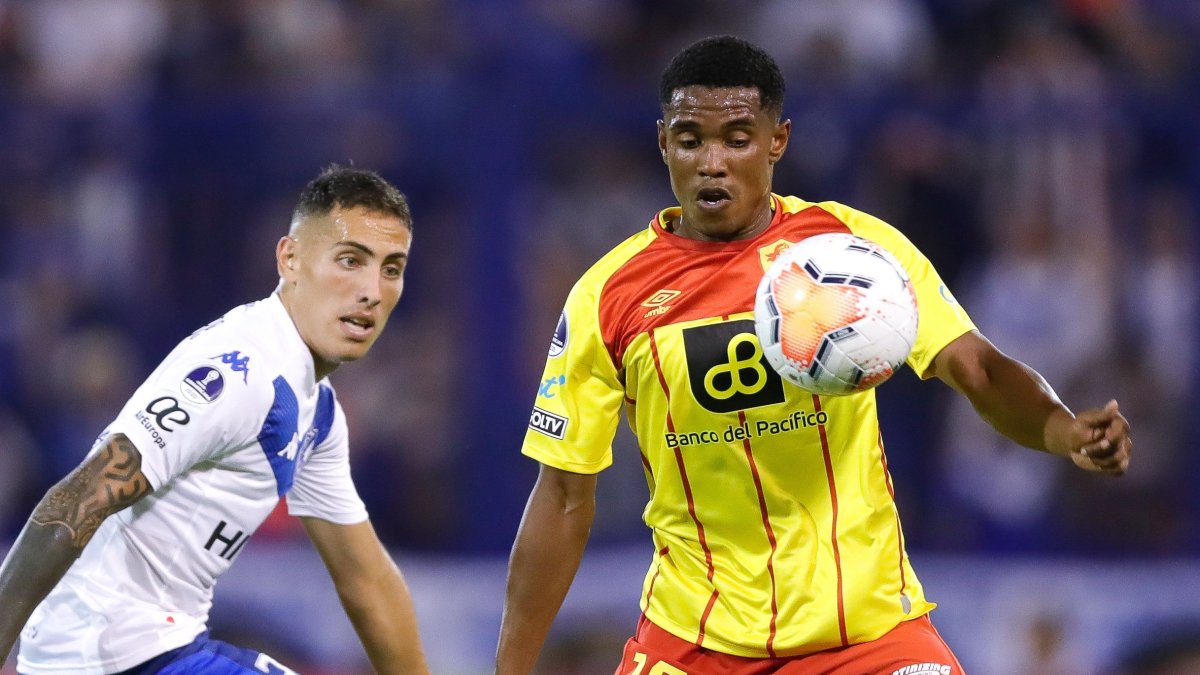 Aucas perdió de visitante por la mínima diferencia ante Vélez Sarsfield.