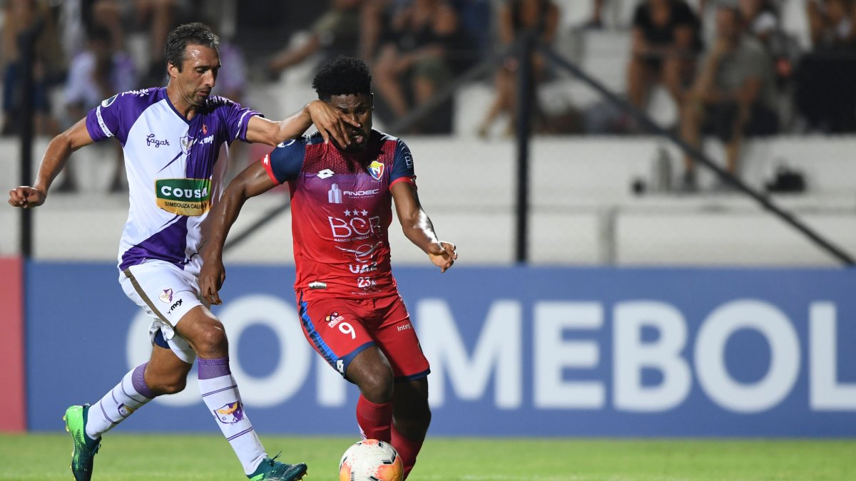 El delantero Marlon de Jesús comandó el ataque de El Nacional en el encuentro ante Fénix.