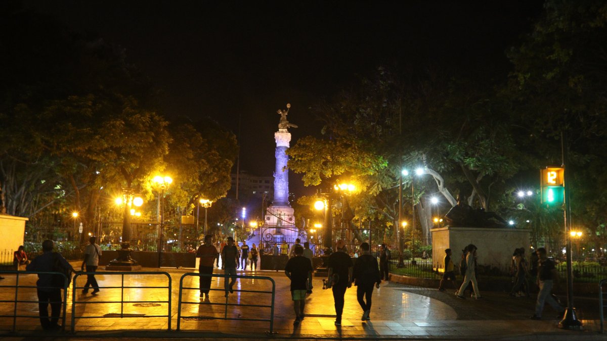 La escasa iluminación es uno de los principales factores que afecta a la zona.