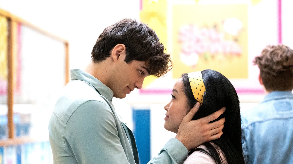 La cinta de Netflix, A todos los chicos de los que me enamore 2, se estrena mañana.