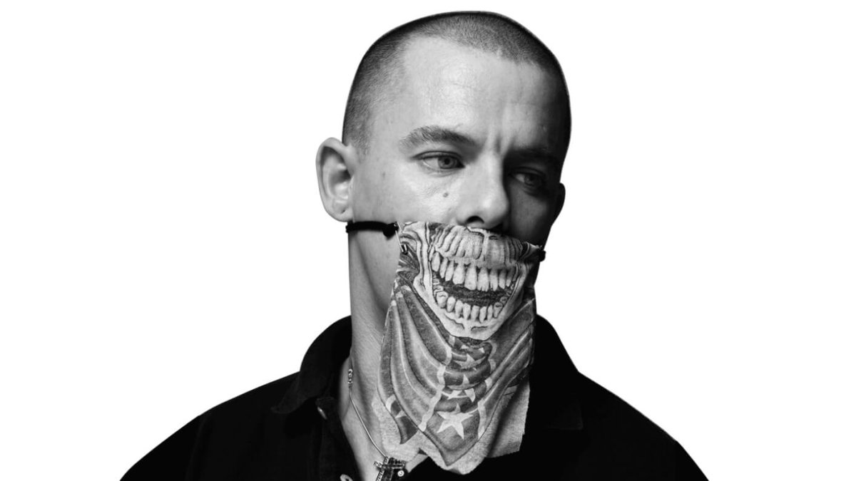 Es conocido por haber trabajado como diseñador jefe en Givenchy desde 1996 a 2001 y por fundar su propio sello, Alexander McQueen.