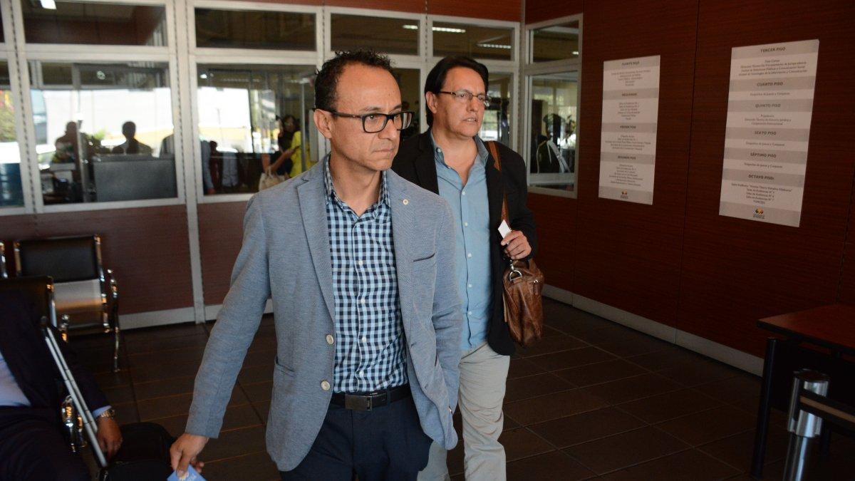 Audiencia. El periodista Christian Zurita fue el tercer testigo presentado por la Fiscalía General del Estado.