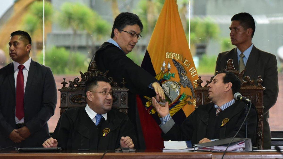 Se preparó la audiencia por el caso Sobornos al mando de los jueces Iván Saquicela, Marco Rodríguez e Iván León.