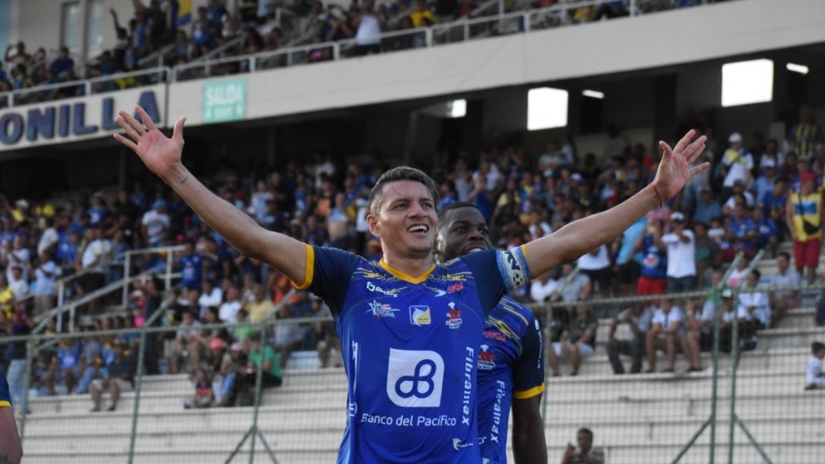 Carlos Garcés es el líder del Delfín, actual campeón de la LigaPro.