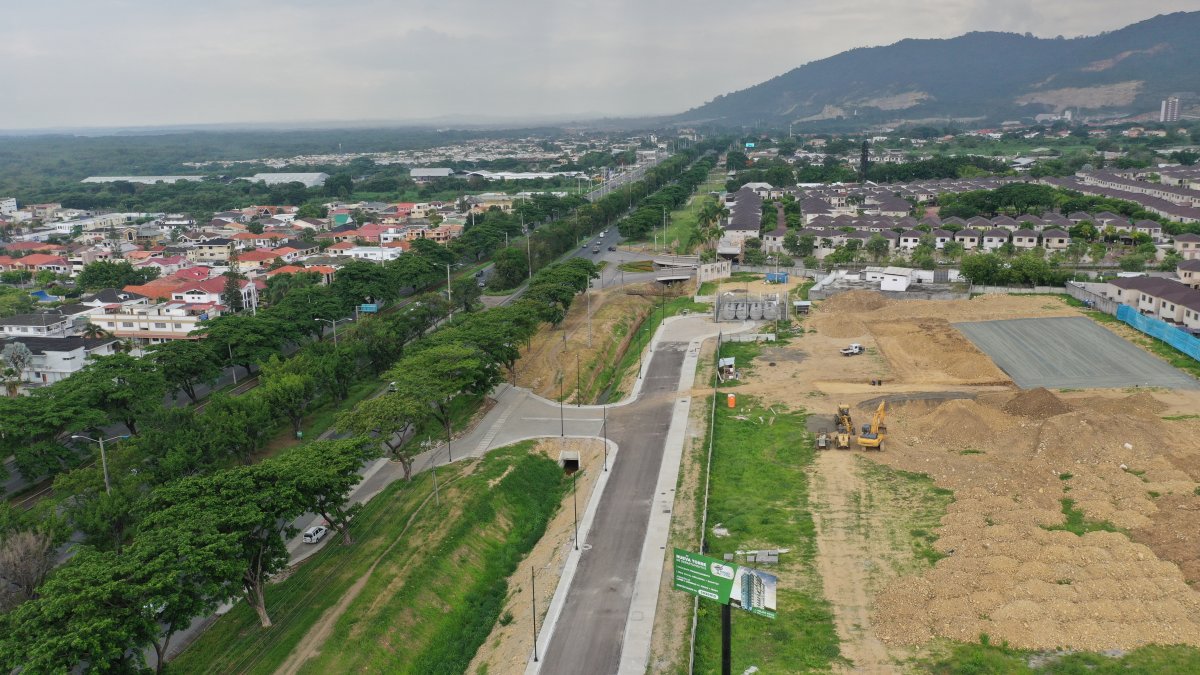 Guayaquil crece hacia el oeste, en medio de proyectos que los expertos los ven como soluciones 