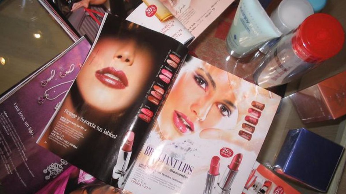 La mayoría de las ventas de este segmento provienen de la comercialización de cosméticos.