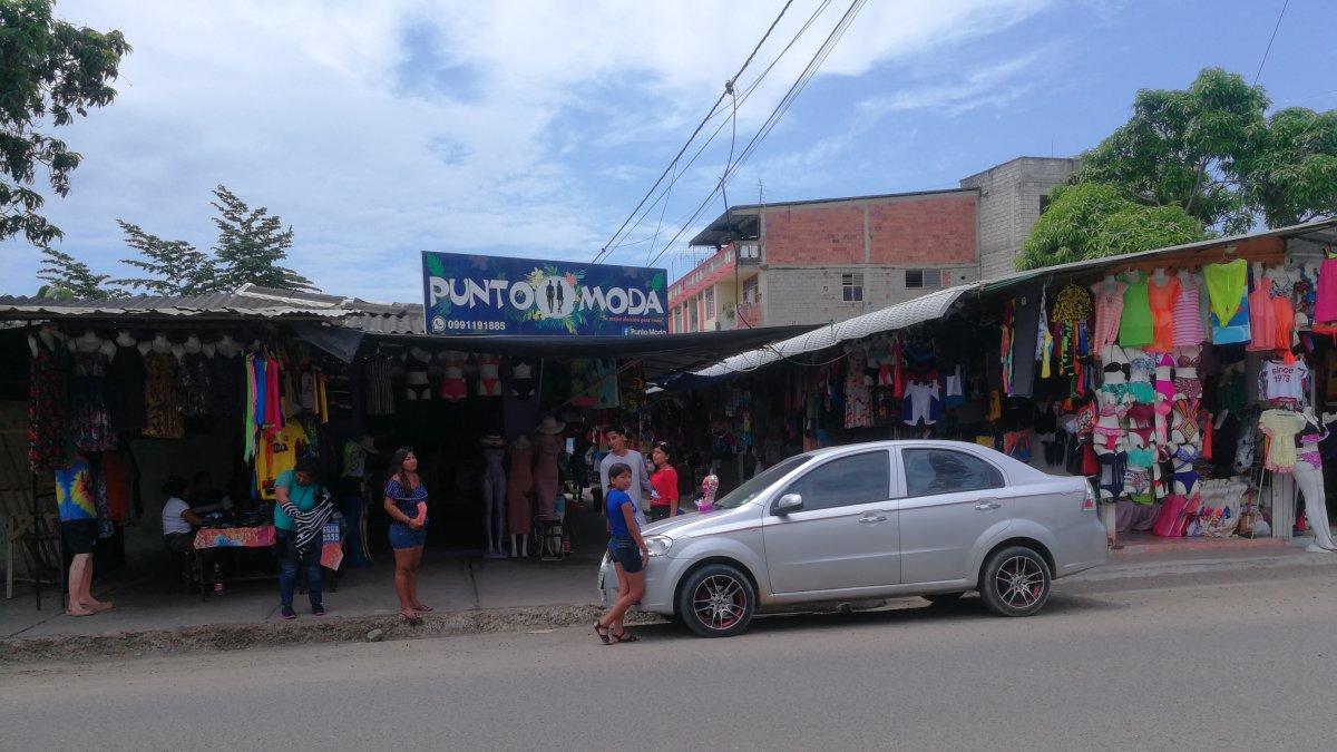 Hecho. Los comerciantes aseguran que son víctimas de los robos desde hace varios años.