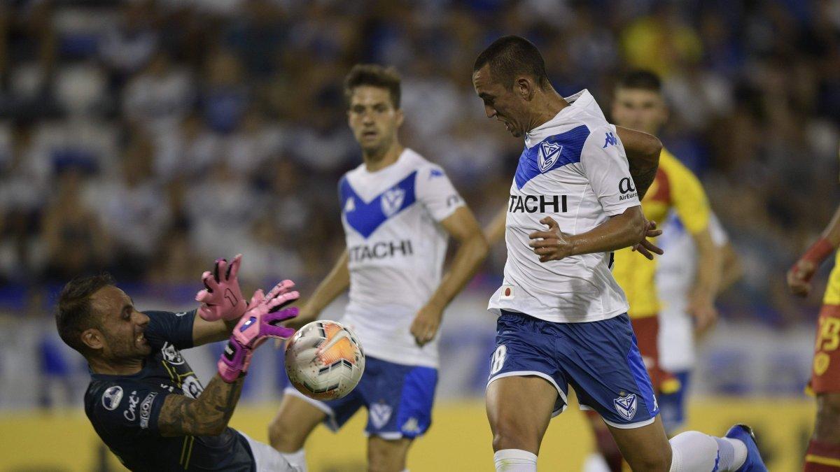 El Vélez Sarsfield venció 1 por 0 al Aucas en el partido de ida el pasado 4 de febrero.