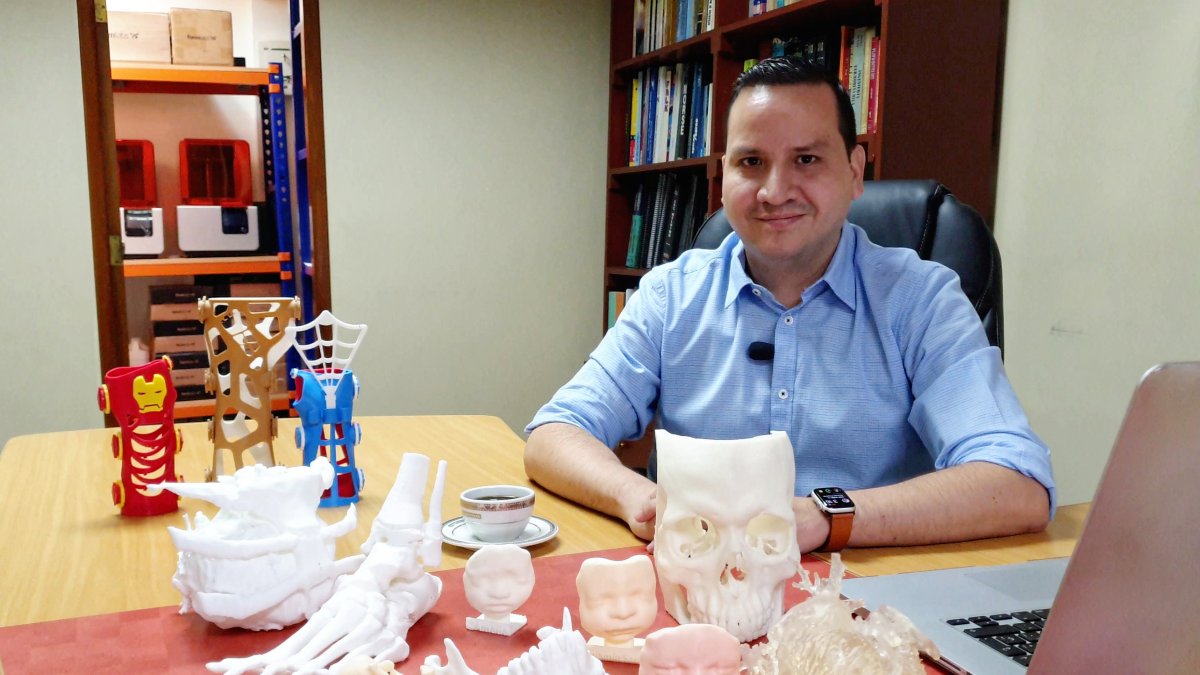 Gabriel es docente de la Facultad de Ingeniería Mecánica y Ciencias de la Producción de la Espol.