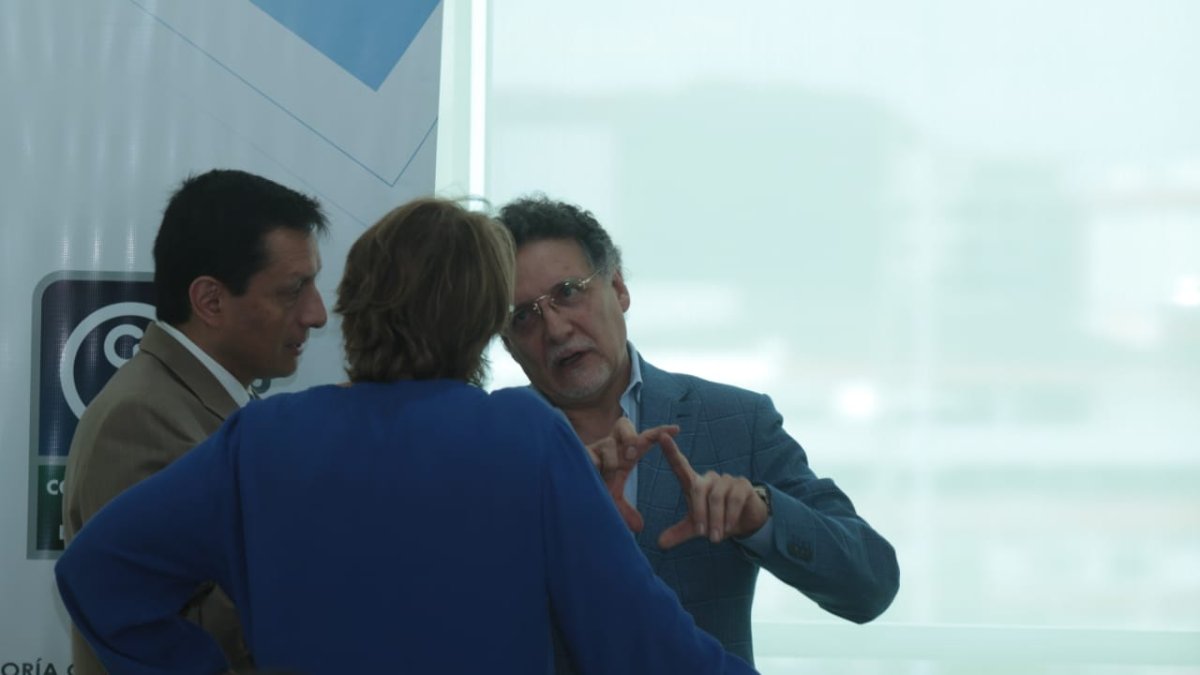 El contralor, Pablo Celi, declara en emergencia el hospital Teodoro Maldonado hoy en Guayaquil.