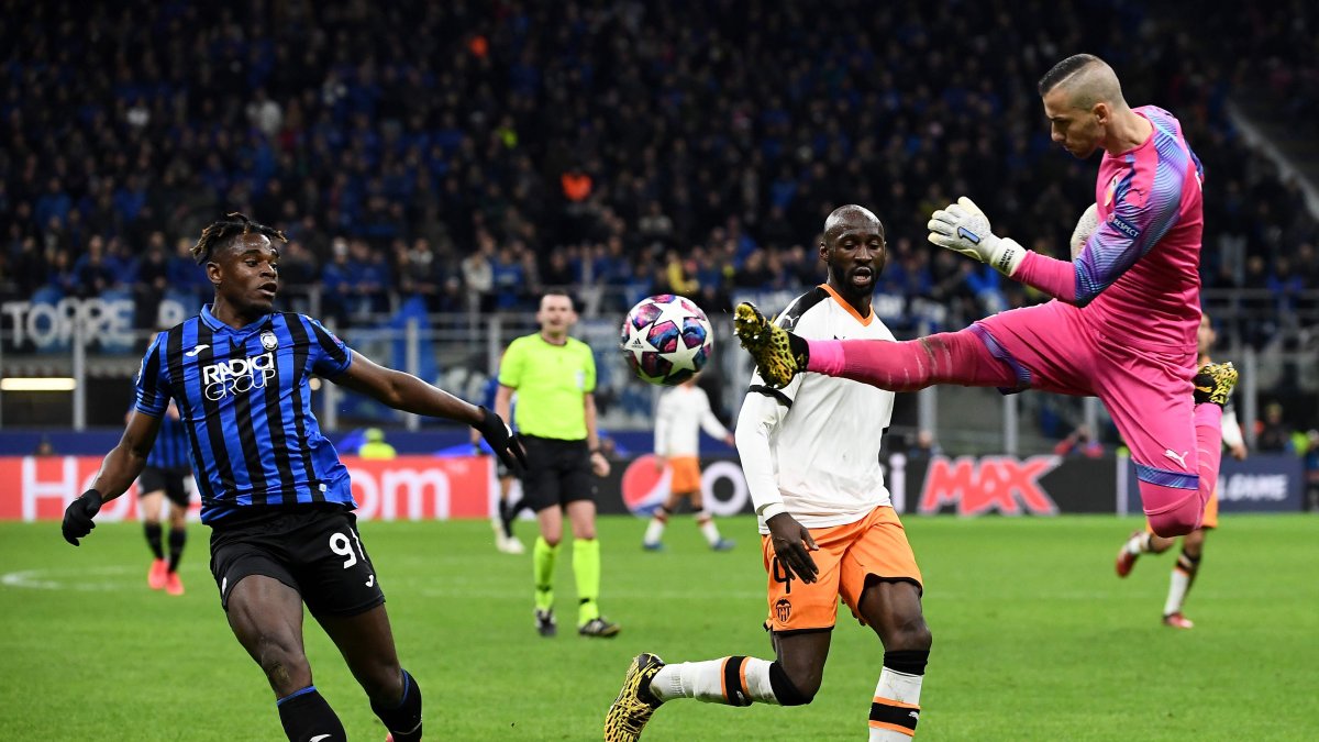 El Atalanta dominó durante todo el partido al Valencia y el marcador pudo ser más amplio, de todas maneras tendrá que afianzar la clasificación en el siempre complicado Mestalla
