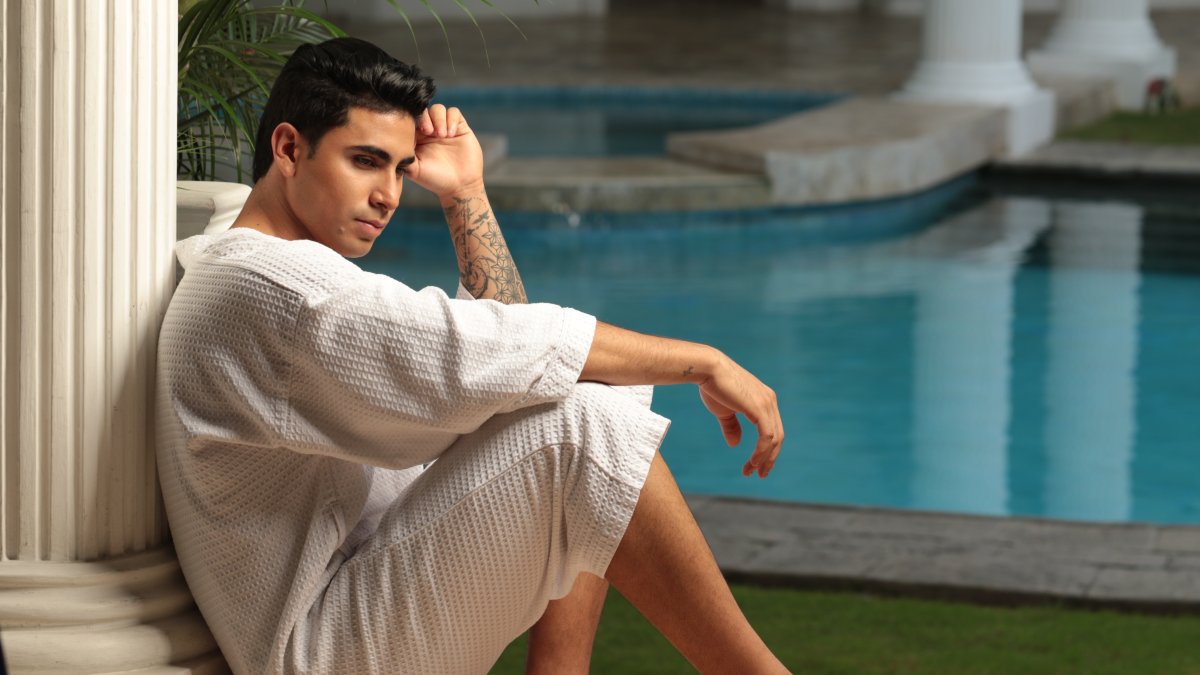 Fercho se dio a conocer en el programa Combate, inclusive representó a a Ecuador en la franquicia de Guatemala.