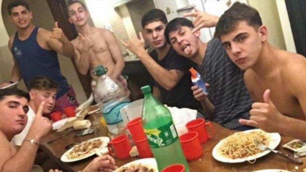 Los deportistas cumplen un mes detenidos tras su implicación en el asesinato en grupo a un joven en argentina.