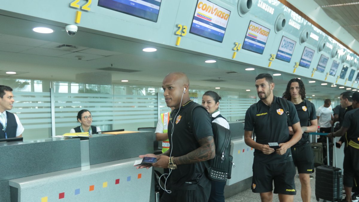 Salida de Barcelona.S.C hacia el vuelo con destino Asunción, Paraguay.
