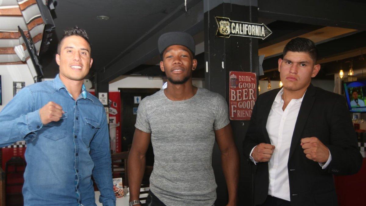 Rafael González (i), Jules Peterson y Anthony Valdés desarrollaron su carrera como boxeadores en su natal Venezuela.