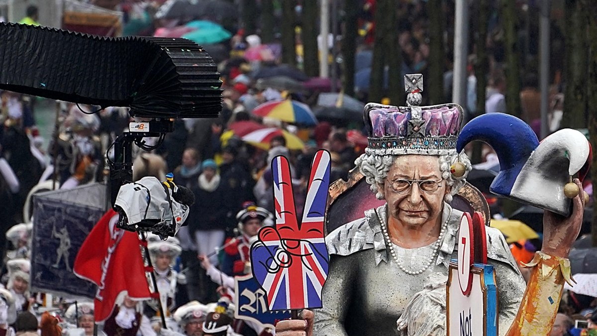 Desfile. En Alemania se hizo el desfile Rose Monday, en el que jóvenes mostraron su desacuerdo con el brexit.