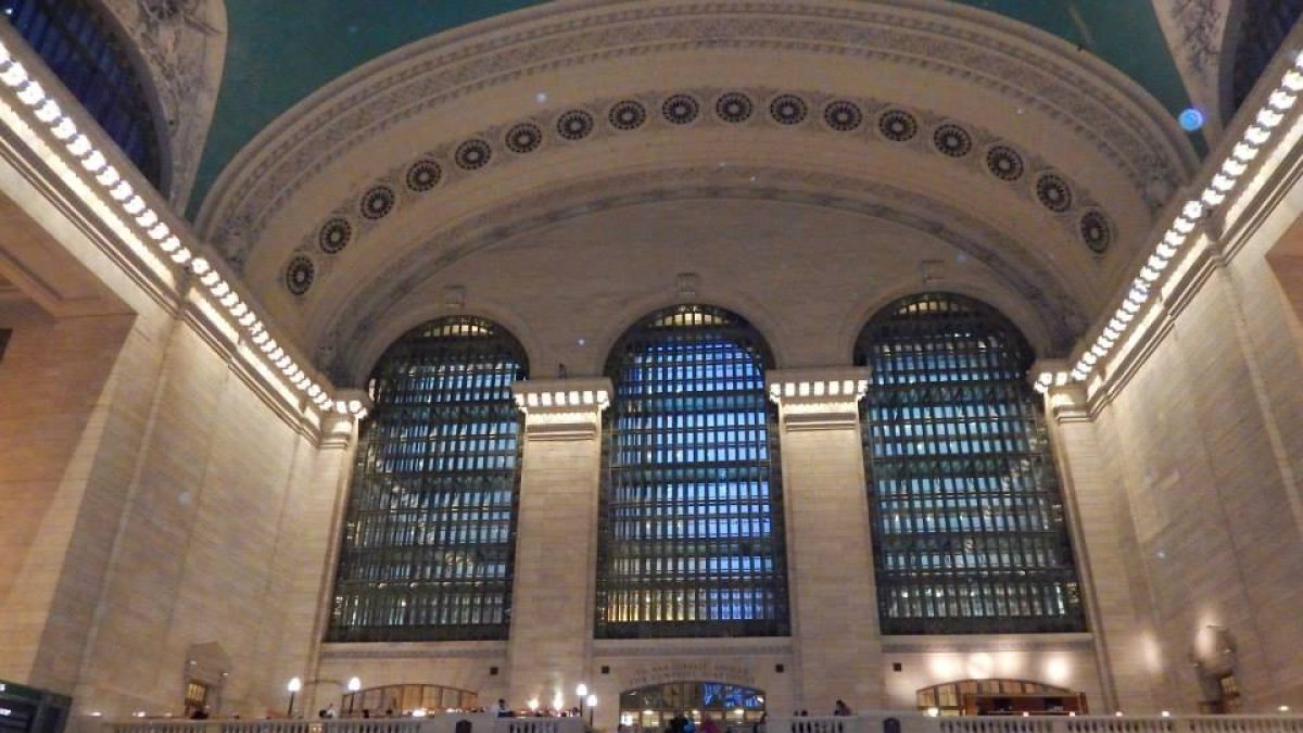 Un atractivo turístico de Nueva York,  punto de llegada y partida para diversos viajeros.