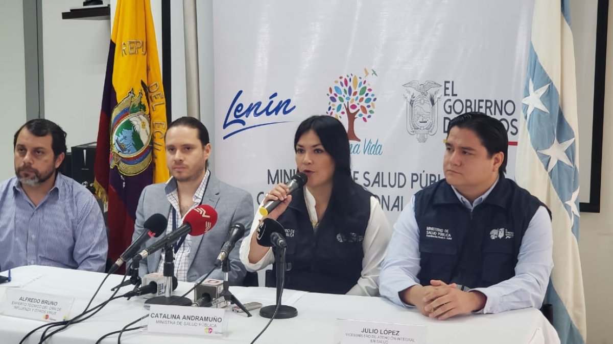 La ministra de Salud, Catalina Andramuño, confirmó el fin de semana pasado el primer caso en Ecuador, el de una mujer de 70 años procedente de Europa.