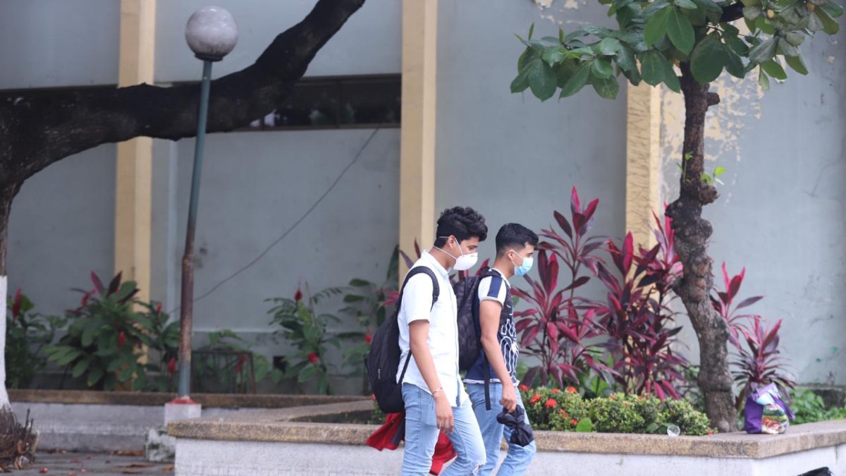 Los estudiantes de la Universidad de Guayaquil se encuentran en período de exámenes hasta el próximo miércoles.