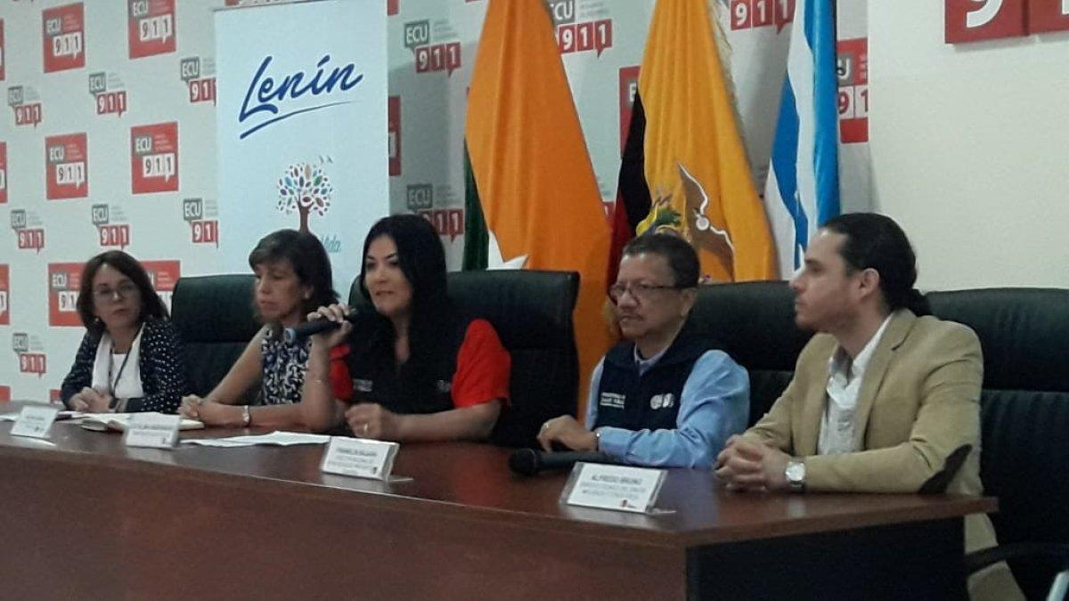 La rueda de prensa, liderada por la ministra Catalina Andramuño, reveló nueva información sobre el coronavirus en Ecuador.
