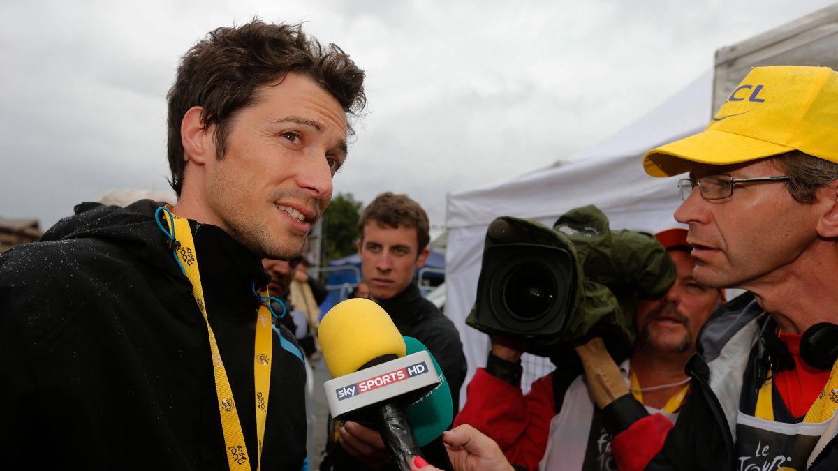 Nicolas Portal, director deportivo del Team Ineos, falleció por un paro cardíaco.