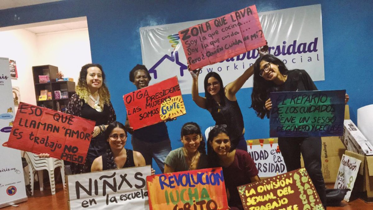 El taller organizado por La Gallina Malcriada se realizó en la Casa de la Diversidad, en el centro de Guayaquil.