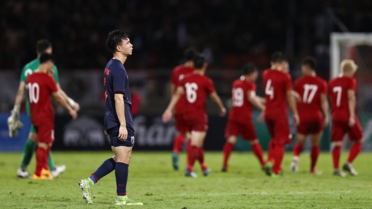 Los partidos de fútbol clasificatorios para el Mundial 2022 en Asia quedaron descartados hasta próximo aviso