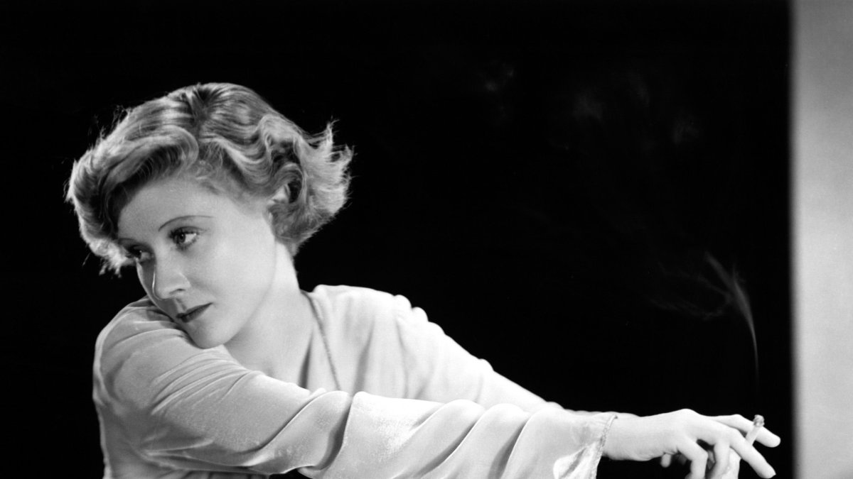 La artista de origen británico cayó en depresión tras no encontrar ofertas en el cine.