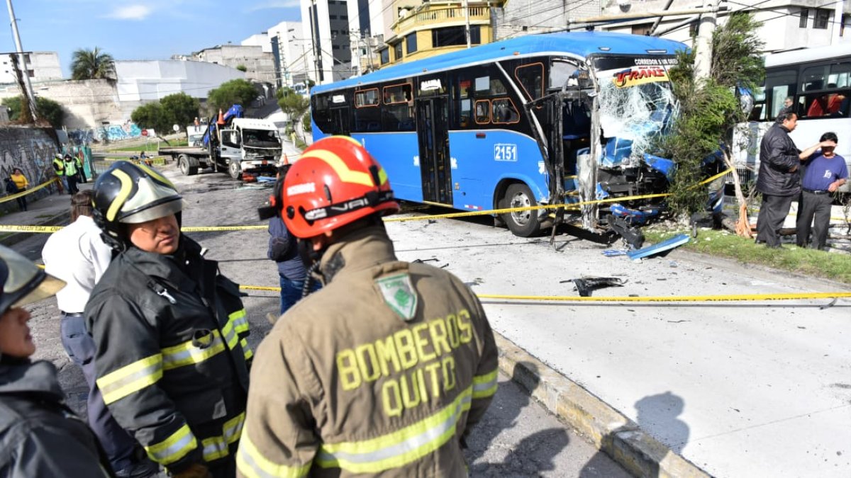 Las víctimas presentaron politraumatismos y fueron llevadas a diferentes casas de salud.