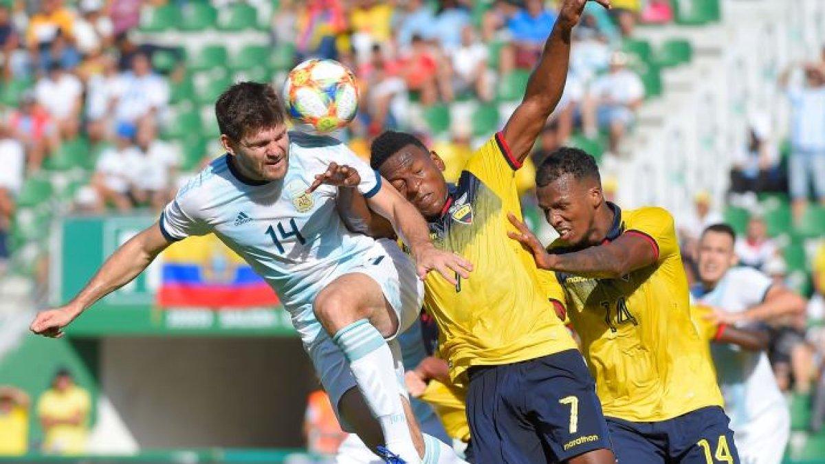 El partido entre Ecuador y Argentina es uno de los que se pospondría por el coronavirus.
