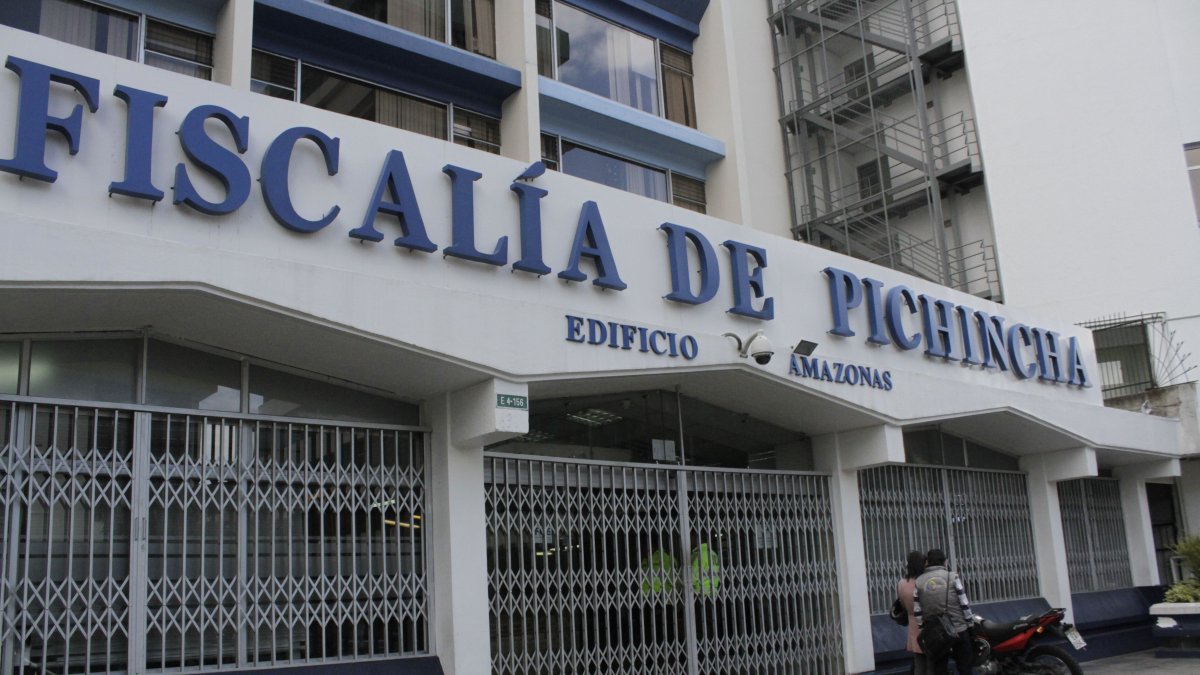 La Fiscalía General emitió disposiciones para todas su áreas mientras dure la emergencia por el coronavirus.