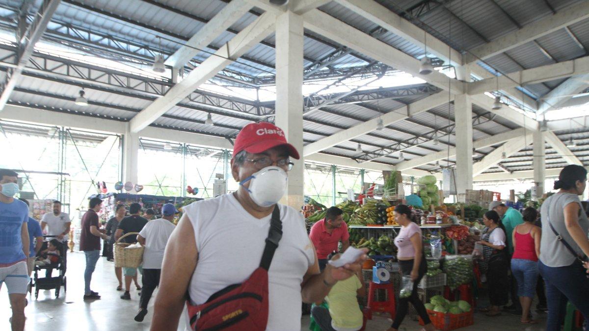 Los mercados, el pasado 15 de marzo, atendieron con normalidad los ciudadanos.