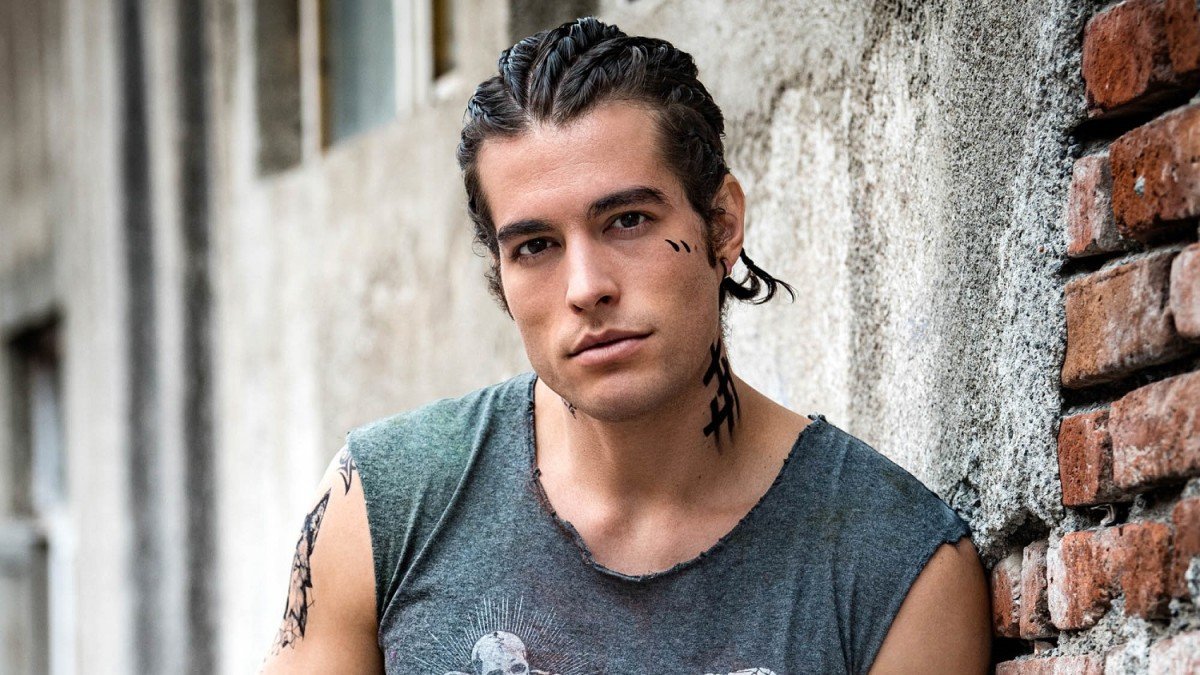 El actor guayaquileño  tiene algo más de 5 años en la industria de la televisión mexicana.