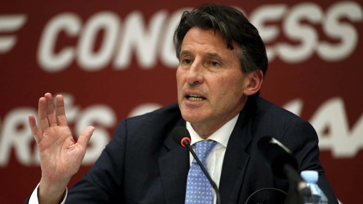 Sebastian Coe, titular de la Federación de Atletismo, no ve como una alternativa lejana el aplazamiento de los Olímpicos.