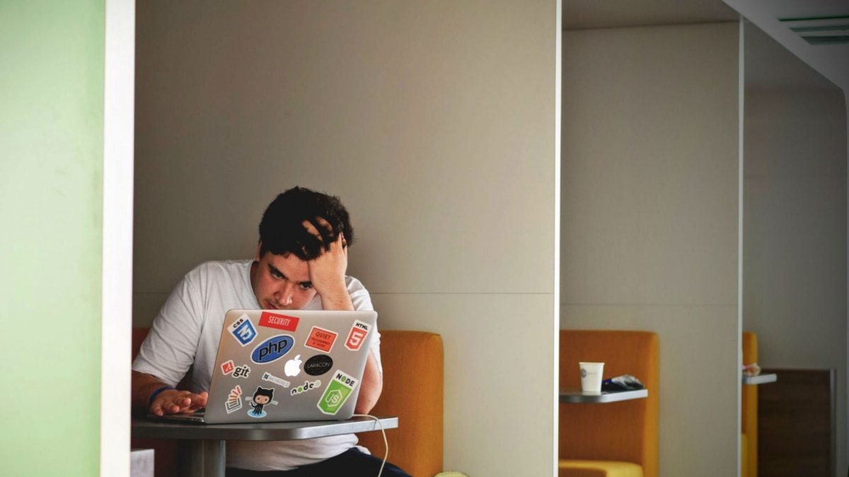 Este duda surge tanto en hombres como mujeres.