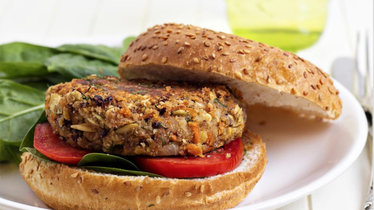 Las ‘carnes’ vegetales están hechas de ingredientes como garbanzo y chocho.